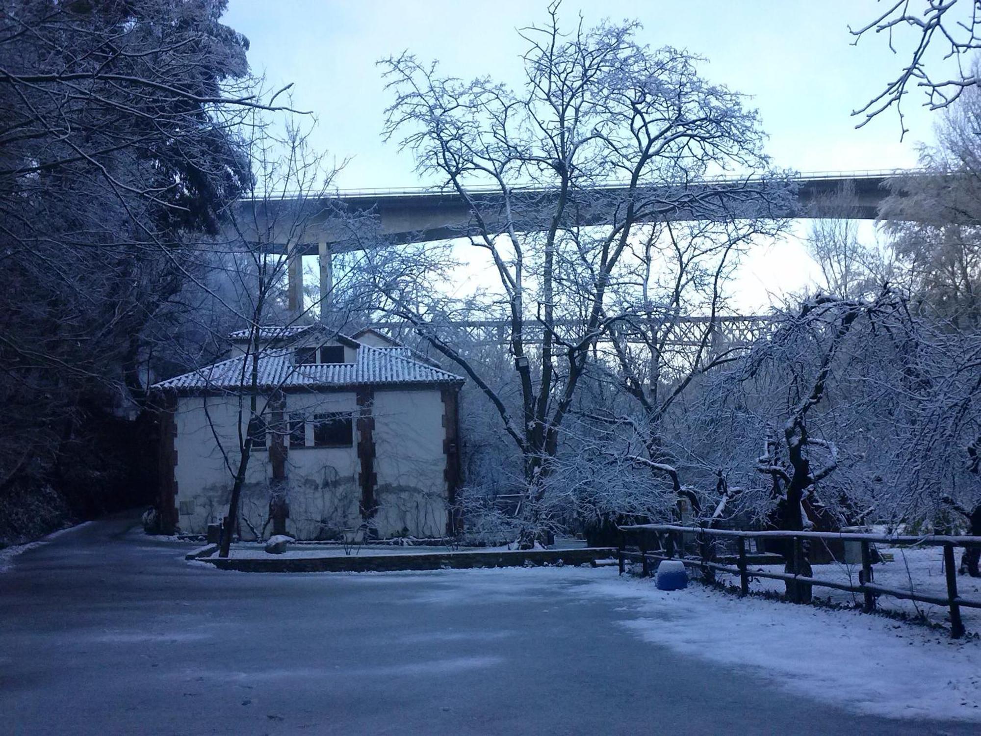 Alojamiento Rural Molino Del Puente Дуркаль Экстерьер фото